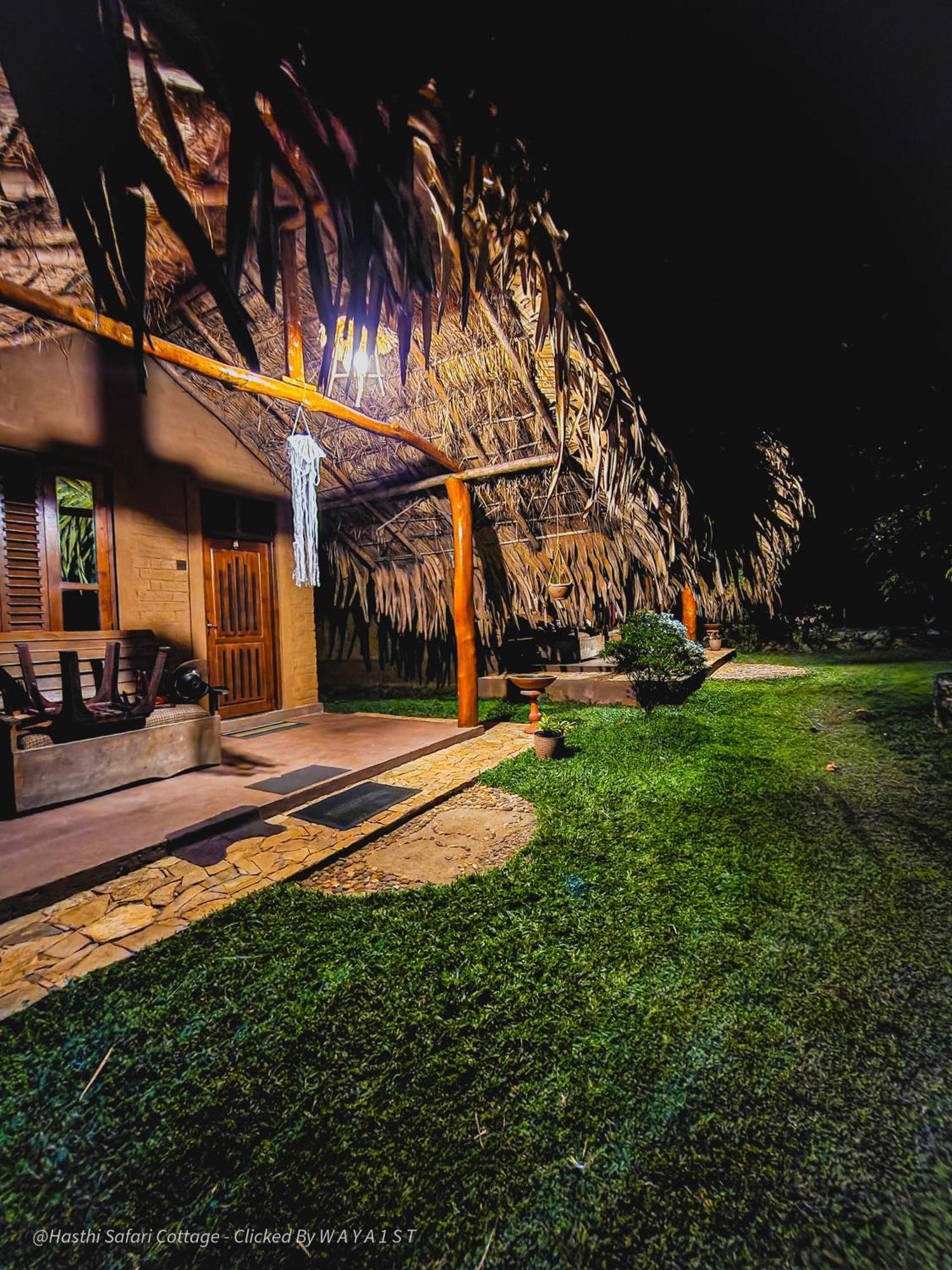 Hasthi Safari Cottage Udawalawe Esterno foto