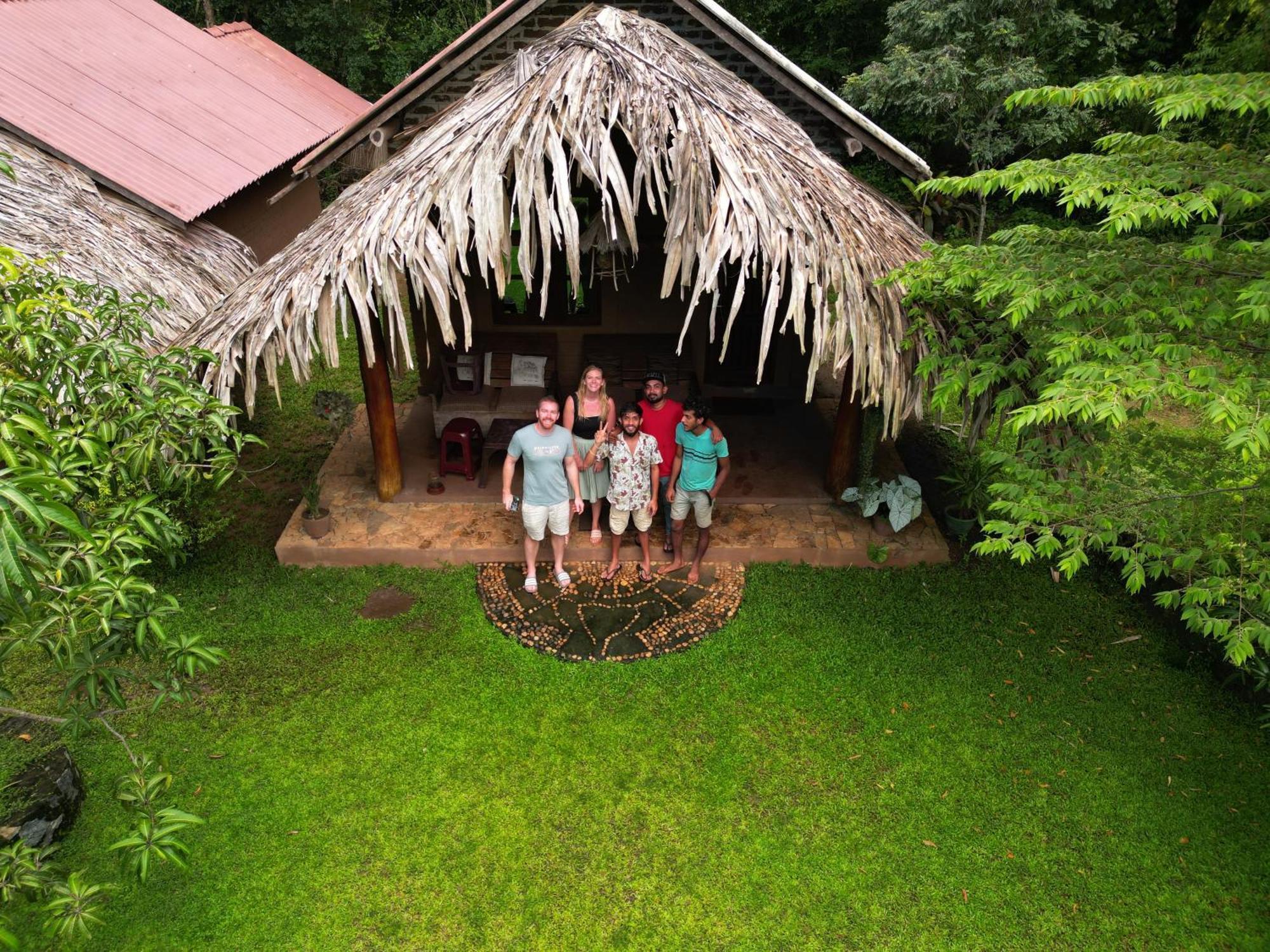 Hasthi Safari Cottage Udawalawe Esterno foto